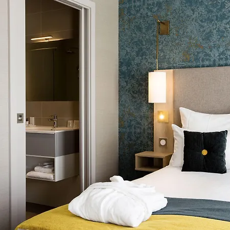 Boutique Centre 4*
