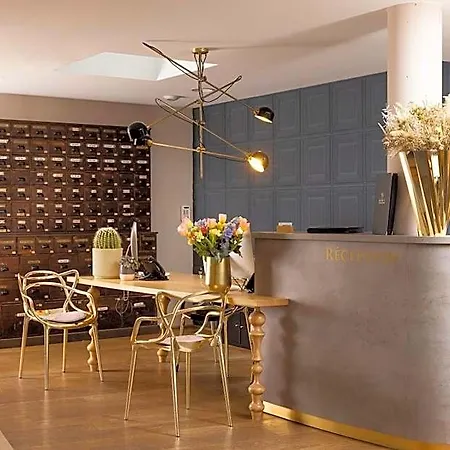 Boutique Centre Отель 4*