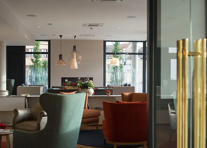 Boutique Centre Отель Кольмар