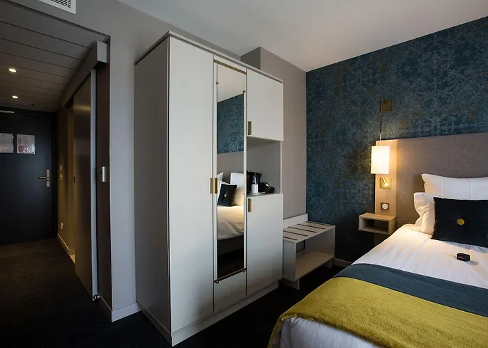 Boutique Centre Hotel