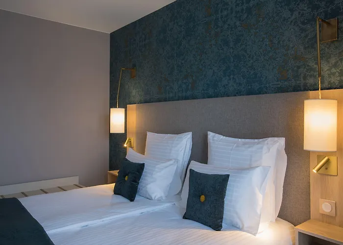 Отель Boutique Centre 4*