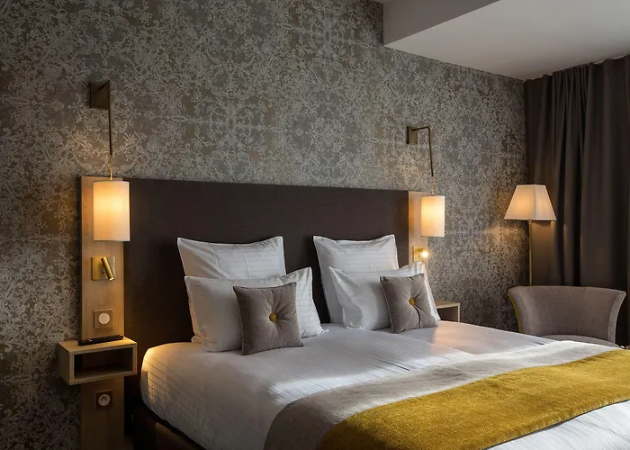 Boutique Centre Отель 4*